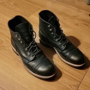 Red wing boots